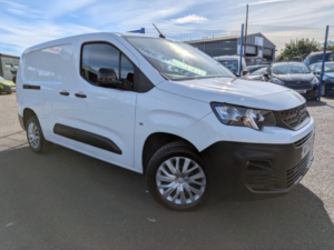 2022 Peugeot Partner