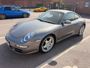 2008 Porsche 911 3.8 997 Carrera C4s 4WD 2dr in Grey — image 3