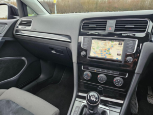 2014 Volkswagen Golf 2.0 Tdi Bluemotion Tech Gt Euro 5 (s/s) 5dr in Silver — image 3