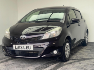 2026 Toyota Yaris 1.33 Dual Vvt-I Tr Multidrive S Euro 5 5dr in Purple — image 3