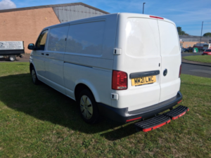 2021 Volkswagen Transporter 2.0 Tdi T30 Startline Panel Van 5dr Diesel Manual Fwd Lwb High Roof Euro 6 (s/s) (90 Ps) in White — image 3