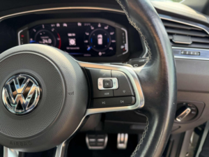 2020 Volkswagen Tiguan 2.0 Tdi R-Line Tech DSG 4motion Euro 6 (s/s) 5dr in White — image 6