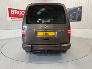 2013 Volkswagen Caddy Maxi Life Wheelchair Access in Brown — image 6