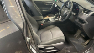 2019 Toyota Rav4 2.5 Vvt-H Design CVT 4WD Euro 6 (s/s) 5dr in Grey — image 4