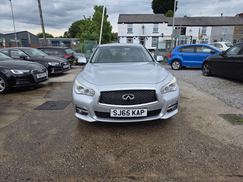 2015 Infiniti Q50 2.2 D Premium Executive in Silver — image 1