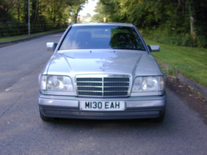 1994 Mercedes-Benz 220 Ref 8704 - Mercedes Benz W124 E220 Coupe Manual – Air Con (lhd - Ex Belgium) in Silver — image 4