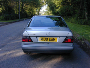 1994 Mercedes-Benz 220 Ref 8704 - Mercedes Benz W124 E220 Coupe Manual – Air Con (lhd - Ex Belgium) in Silver — image 5