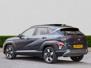 2024 Hyundai Kona 1.6 T-Gdi Ultimate SUV 5dr Petrol Dct Euro 6 (s/s) (198 Ps) in Blue — image 5