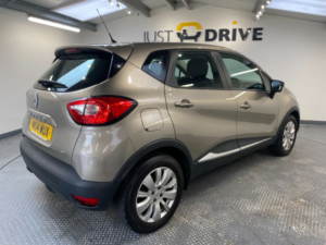 2014 Renault Captur 1.5 Dci Energy Expression + Convenience SUV 5dr Diesel Manual Euro 5 (s/s) (90 Ps) in Beige — image 5