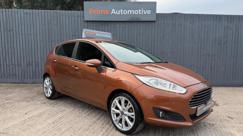2014 Ford Fiesta 1.0t Ecoboost Titanium Euro 5 (s/s) 5dr in Yellow — image 1