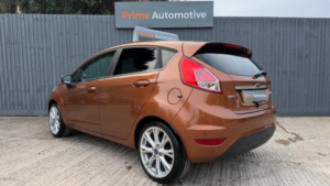 2014 Ford Fiesta 1.0t Ecoboost Titanium Euro 5 (s/s) 5dr in Yellow — image 3