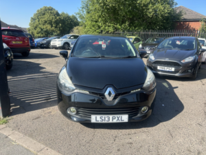 2013 Renault Clio 0.9 Tce Expression + in Black — image 5