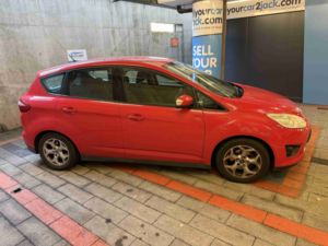2012 Ford C-Max 1.6 Zetec in Red — image 4