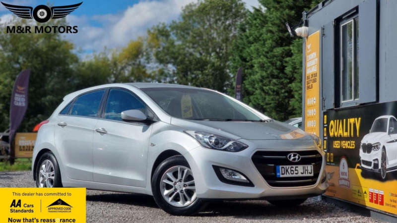 2015 Hyundai I30 1.6 Crdi Blue Drive Se Euro 6 (s/s) 5dr in Silver — image 1