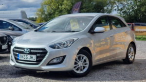 2015 Hyundai I30 1.6 Crdi Blue Drive Se Euro 6 (s/s) 5dr in Silver — image 4