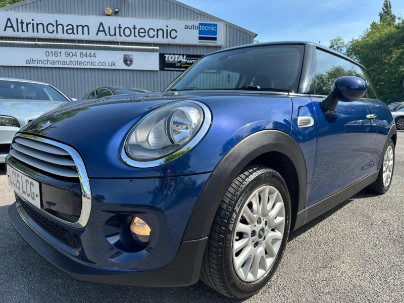 2015 MINI Hatch 1.5 Cooper D Euro 6 (s/s) 3dr in Blue — image 1