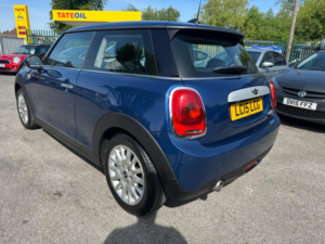 2015 MINI Hatch 1.5 Cooper D Euro 6 (s/s) 3dr in Blue — image 5