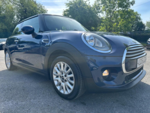 2015 MINI Hatch 1.5 Cooper D Euro 6 (s/s) 3dr in Blue — image 6