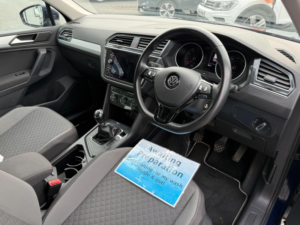 2019 Volkswagen Tiguan 1.5 Tsi Evo Se Navigation Euro 6 (s/s) 5dr in Blue — image 2