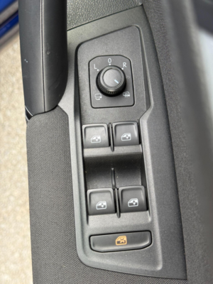 2019 Volkswagen Tiguan 1.5 Tsi Evo Se Navigation Euro 6 (s/s) 5dr in Blue — image 6