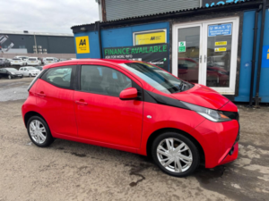 2015 Toyota Aygo 1.0 Vvt-I X-Pression X-Wave Euro 5 5dr Euro 5 in Red — image 6