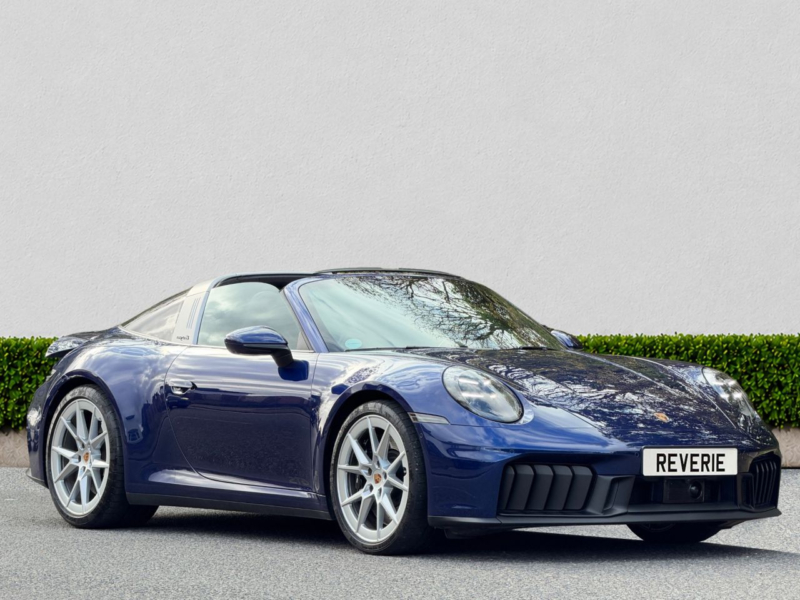 2024 Porsche 911 3.6 T-Hybrid 992 4 Gts Targa 2dr Petrol Hybrid Pdk 4WD Euro 6 (s/s) (541 Ps) in Blue — image 1