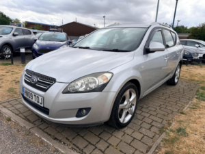 2009 Kia Ceed 2.0 Crdi Sport 5dr in Silver — image 4