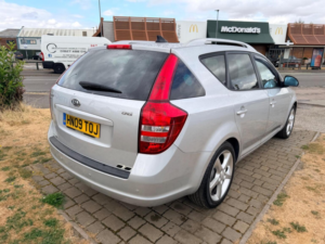 2009 Kia Ceed 2.0 Crdi Sport 5dr in Silver — image 5