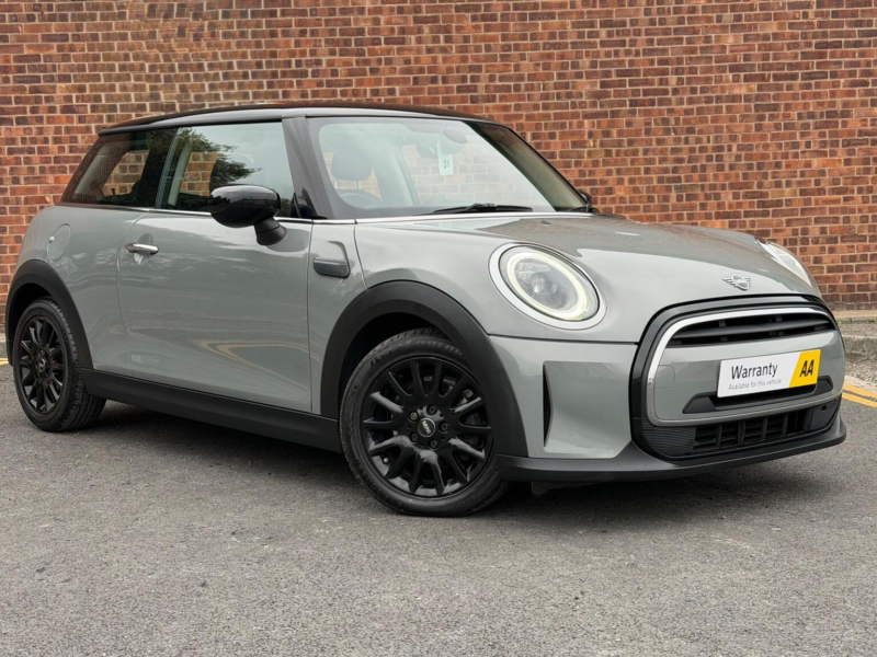 2021 MINI Hatch 1.5 Cooper Classic Steptronic Euro 6 (s/s) 3dr in Grey — image 1
