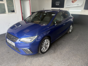 2020 SEAT Ibiza 1.0 Tsi Fr in Blue — image 5