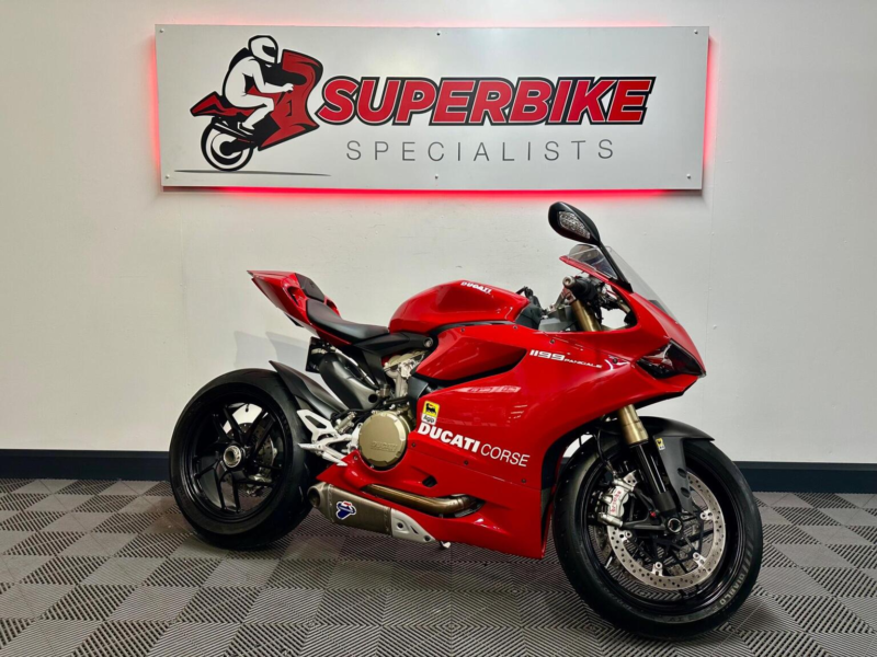 2012 Ducati 1199 Panigale 1199 in Red — image 1