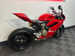 2012 Ducati 1199 Panigale 1199 in Red — image 3