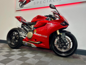 2012 Ducati 1199 Panigale 1199 in Red — image 6