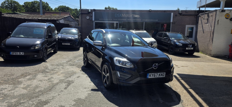 2017 Volvo Xc60 2.4 R-Design Lux Nav D5 AWD in Black — image 1