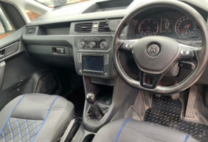 2015 Volkswagen Caddy Maxi 1.6 Tdi C20 Cr Highline in Silver — image 5