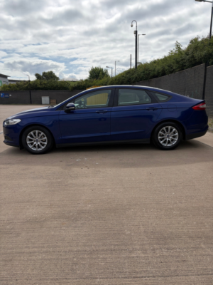 2017 Ford Mondeo 1.6 Tdci Econetic Style Hatchback 5dr Diesel Manual Euro 5 (s/s) (115 Ps) in Blue — image 2