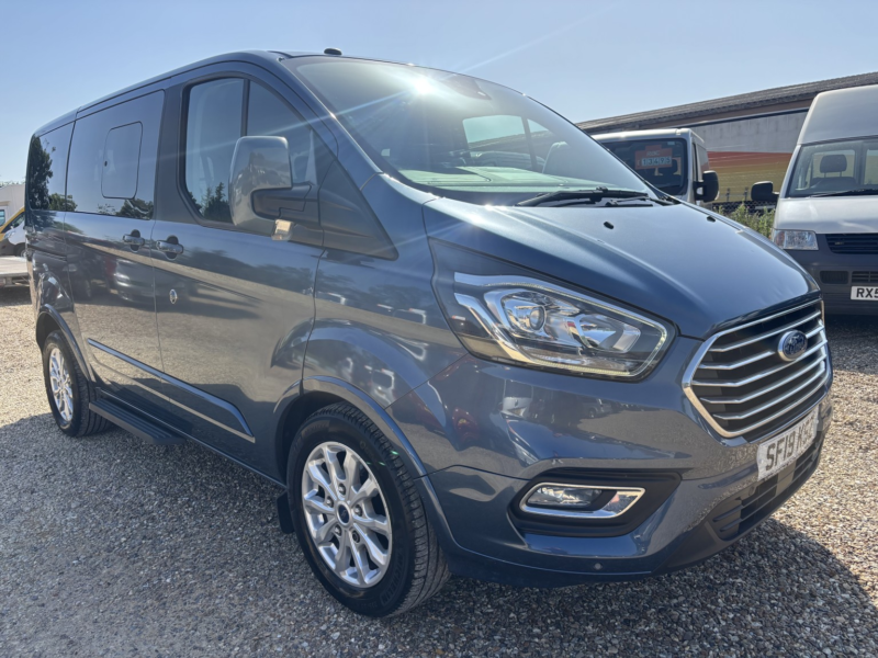 2019 Ford Tourneo Custom Wheelchair Accessible Vehicle Wav 2.0 310 Ecoblue Titanium in Blue — image 1
