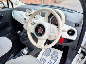 2014 Fiat 500 1.2 Lounge Euro 6 (s/s) 3dr in White — image 4