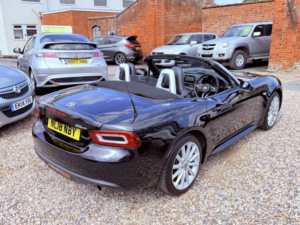 2018 Fiat 124 Spider 1.4 124 Spider 1.4 Multiair Turbo 140hp Lusso in Black — image 6