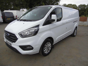 2021 Ford Transit Custom 2.0 300 Ecoblue Limited L2 H1 Euro 6 (s/s) 5dr in White — image 3
