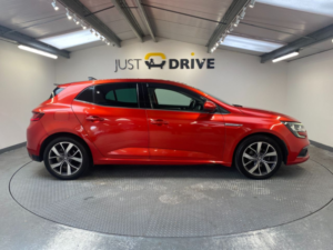 2016 Renault Megane 1.2 Tce Dynamique S Nav Hatchback 5dr Petrol Manual Euro 6 (s/s) (130 Ps) in Red — image 6