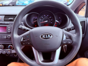 2012 Kia Rio 1.3 1 in Red — image 4