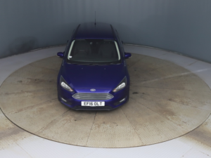 2016 Ford Focus 1.0 T Ecoboost Zetec in Blue — image 3