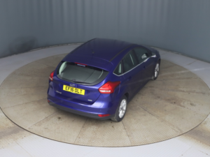 2016 Ford Focus 1.0 T Ecoboost Zetec in Blue — image 5