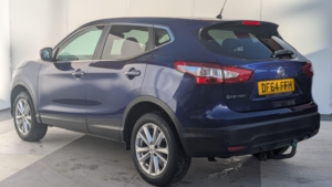 2014 Nissan Qashqai 1.2 Dig-T Acenta Premium 2WD Euro 5 (s/s) 5dr in Blue — image 4