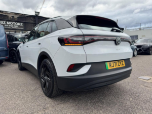2022 Volkswagen Id.4 Pro Performance 77kwh Life Auto 5dr in White — image 6