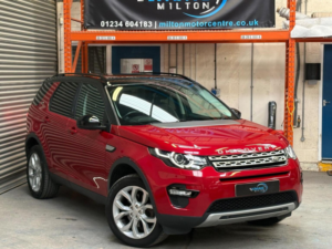 2016 Land Rover Discovery Sport 2.0 Td4 Hse Auto 4WD Euro 6 (s/s) 5dr in Red — image 2