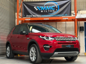 2016 Land Rover Discovery Sport 2.0 Td4 Hse Auto 4WD Euro 6 (s/s) 5dr in Red — image 5