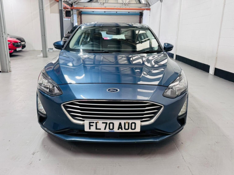 2020 Ford Focus 1.0t Ecoboost Titanium Euro 6 (s/s) 5dr in Blue — image 1