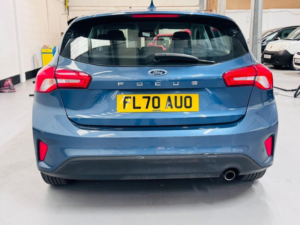 2020 Ford Focus 1.0t Ecoboost Titanium Euro 6 (s/s) 5dr in Blue — image 5